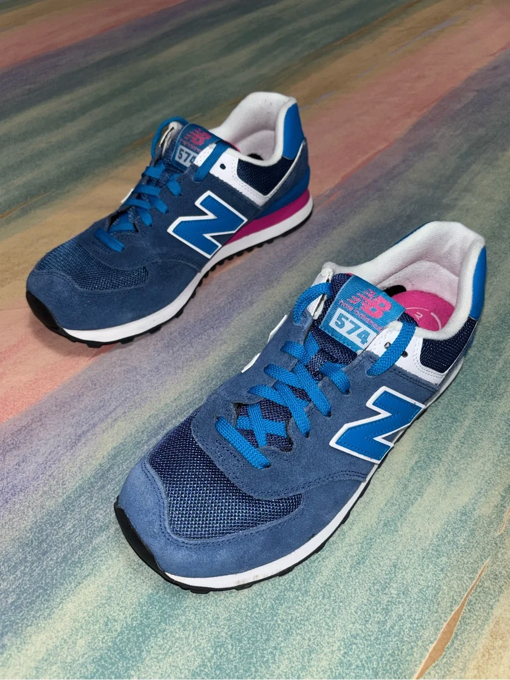 New Balance 574 Blue Lace Up Trail Running Shoes Women's size 9.5  WL574MOY